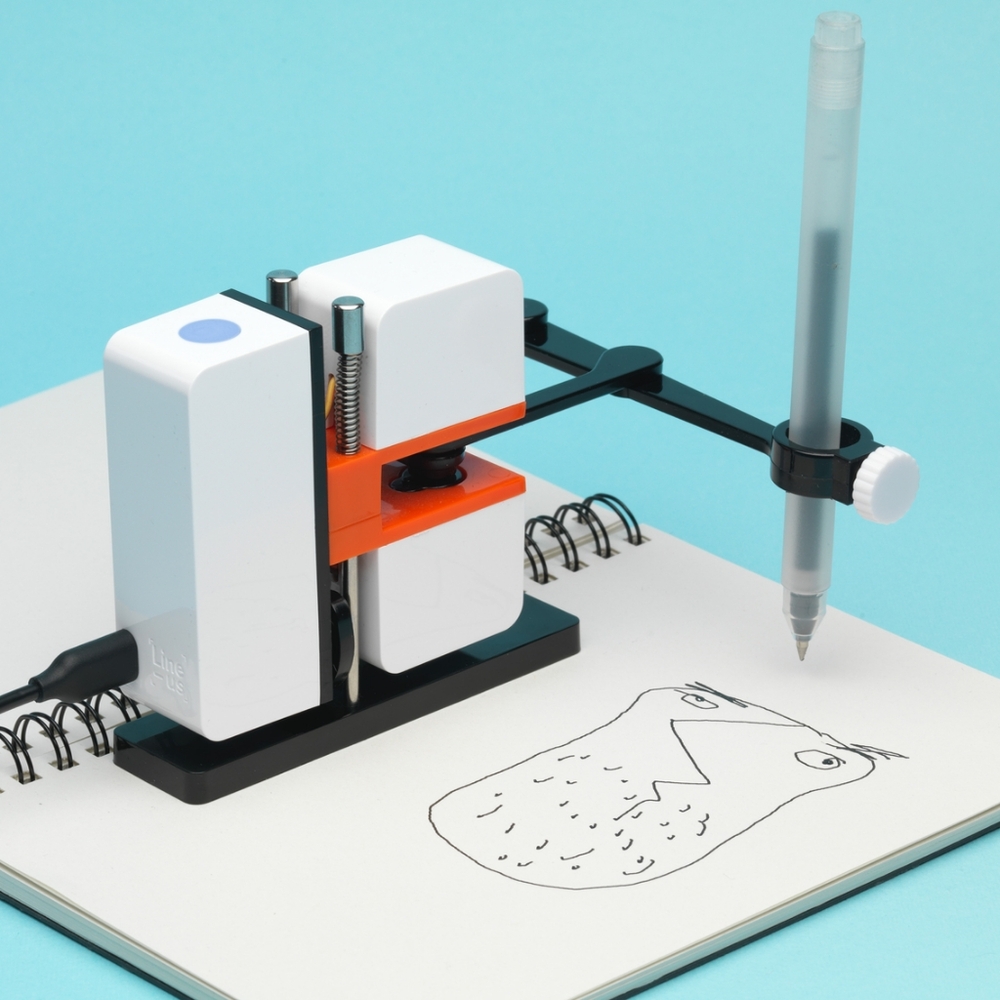 Line-Us: Drawing Robot